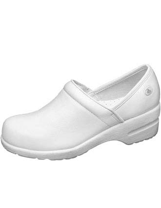 medical assistant shoes