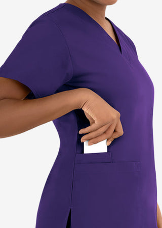 Maevn Core Women's Classic V-Neck Top
