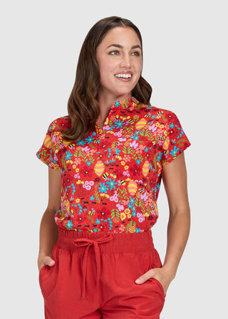 Koi Artists Series Ari Women'S Ants Limited Edition Print Scrub Top