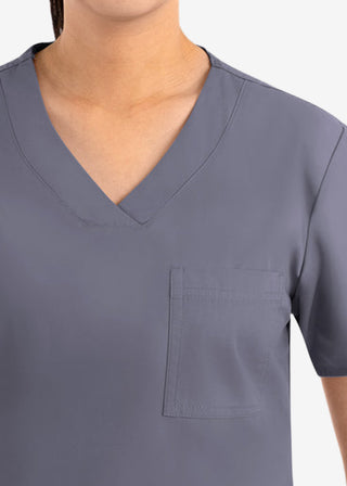 Maevn Core Women's Curved V-neck Top