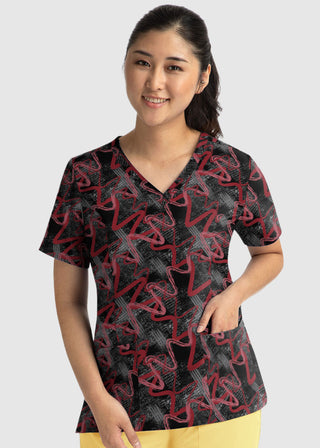 Maevn Prints Women's Curved V-Neck Abstract Wavy Print Top