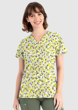 Maevn Prints Women's Curved V-Neck Twinkle Twinkle Print Top