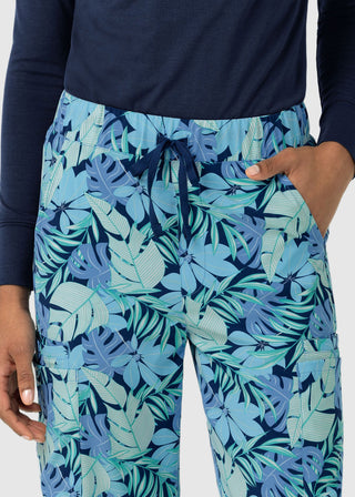 Wink Scrubs Women's Printed Breezy Palms  Double Cargo Scrub Pant