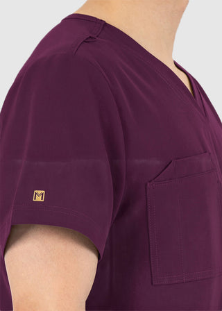 Maevn Matrix Men's Contrast Piping V-Neck Top