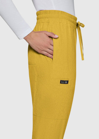 Koi Basics Women's Gemma Jogger Scrub Petite Pant