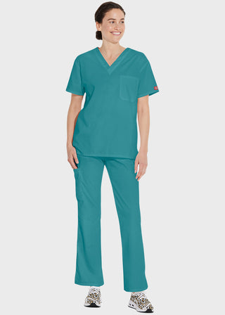 Free Embroidery Unisex V-Neck Nursing Scrub Top