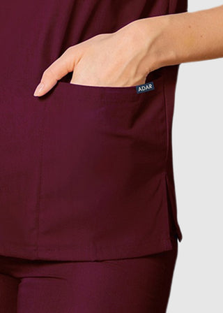 Free Embroidery Unisex V-Neck Three Pockets Nursing Scrub Top