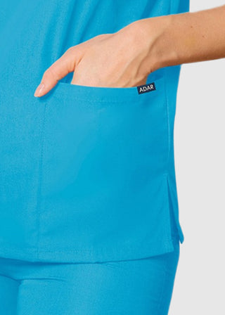 Free Embroidery Unisex V-Neck Three Pockets Nursing Scrub Top