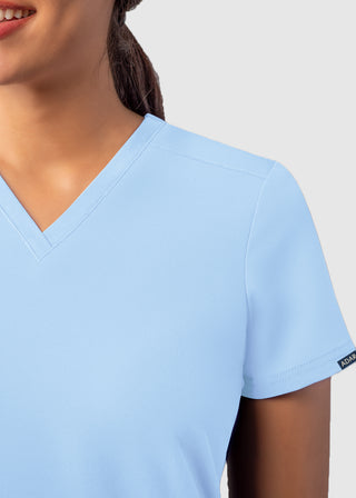 ADAR Addition Women's Go-Basic Scrub Set