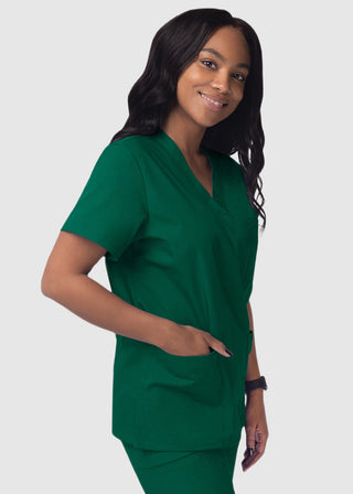 Adar Sivvan Unisex V-Neck Three Pocket Top