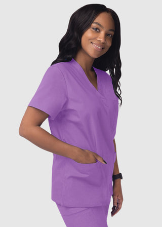 Adar Sivvan Unisex V-Neck Three Pocket Top