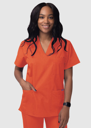 Adar Sivvan Unisex V-Neck Three Pocket Top