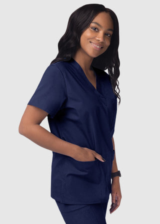 Adar Sivvan Unisex V-Neck Three Pocket Top