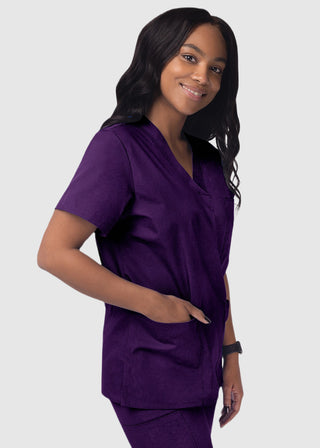 Adar Sivvan Unisex V-Neck Three Pocket Top