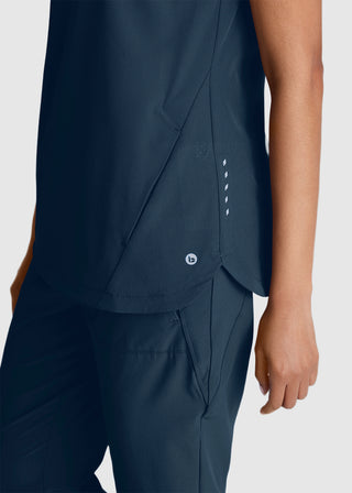 Barco One Women's  Flux 2-Pocket Banded Zip Collar Top