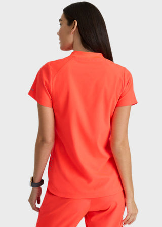 Barco One Women's  Flux 2-Pocket Banded Zip Collar Top