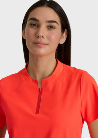 Barco One Women's  Flux 2-Pocket Banded Zip Collar Top