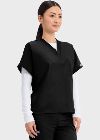 Free Embroidery Unisex V-Neck Single Pocket Scrub Top