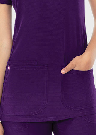 Free Embroidery Women's Pitter-Pat Shaped V-Neck Scrub Top