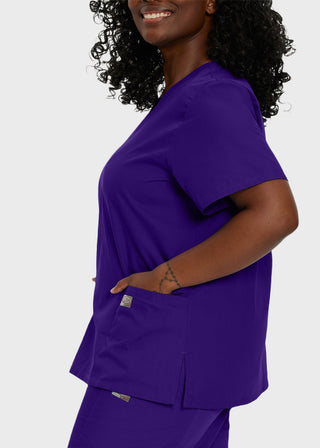 Free Embroidery Women's Double Pocket V-Neck Nursing Top