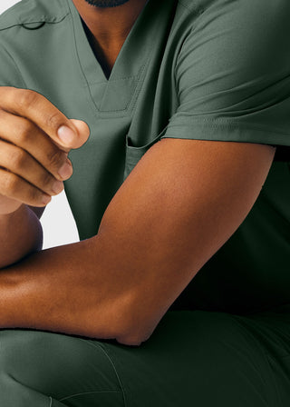 Landau Forward Men's Tapered-Leg Cargo Scrub Short Pants