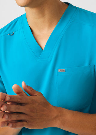 Landau Forward Men's 4-Pocket V-Neck Scrub Top