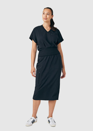 Landau Forward Women's 2-Pocket V-Neck Scrub Top