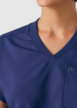 Landau Forward Women's 2-Pocket V-Neck Scrub Top