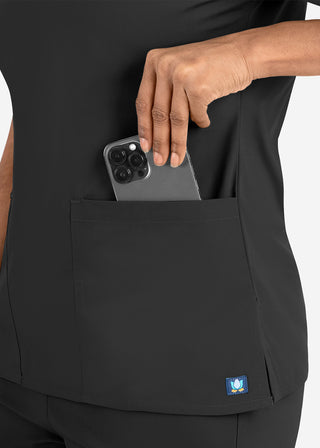 Maevn Core Women's Classic V-Neck Top