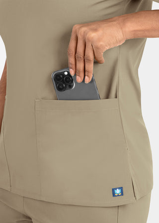 Maevn Core Women's Classic V-Neck Top