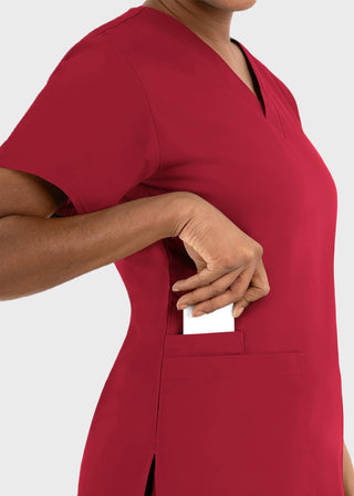 Maevn Core Women's Classic V-Neck Top