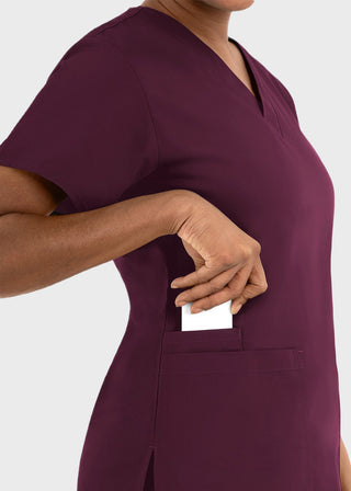 Maevn Core Women's Classic V-Neck Top