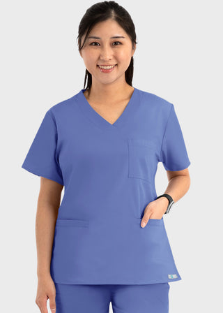 Maevn Core Women's Curved V-neck Top