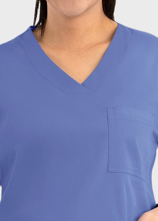 Maevn Core Women's Curved V-neck Top