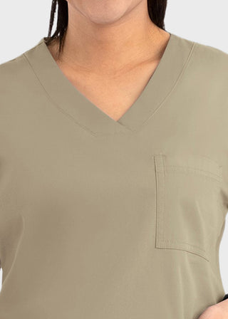 Maevn Core Women's Curved V-neck Top