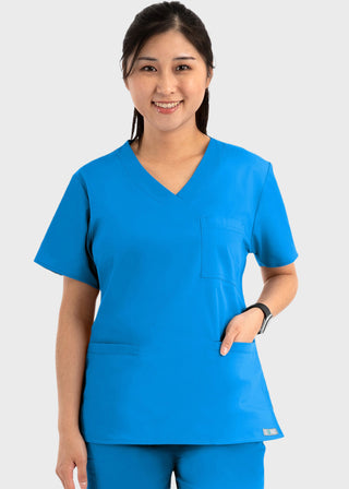 Maevn Core Women's Curved V-neck Top