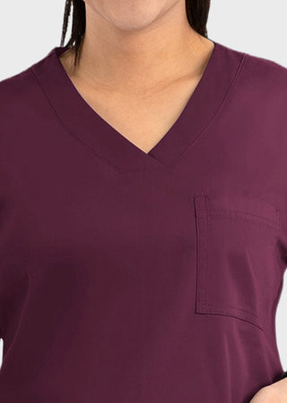 Maevn Core Women's Curved V-neck Top