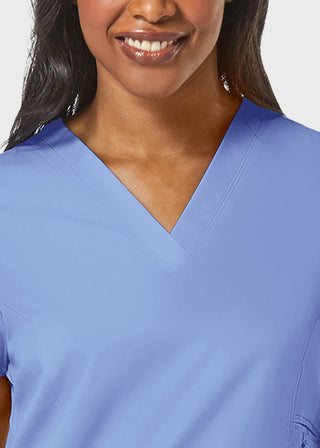 Maevn Eon Women's V-Neck Pocket Top