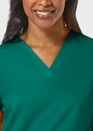 Maevn Eon Women's V-Neck Pocket Top