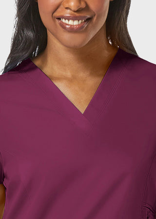 Maevn Eon Women's V-Neck Pocket Top