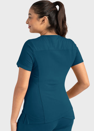 Maevn Women's Curved V-Neck Top