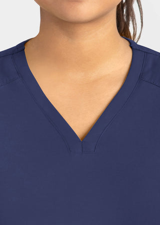 Maevn Women's Curved V-Neck Top