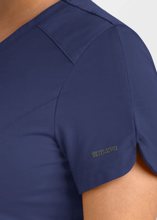 Maevn Women's Curved V-Neck Top