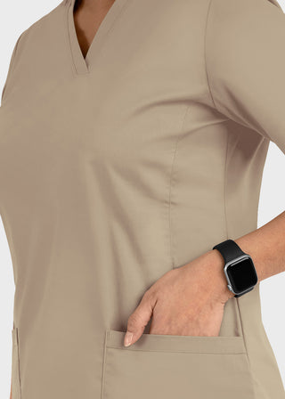 Maevn Blossom Signature Women's Basic V-Neck Top