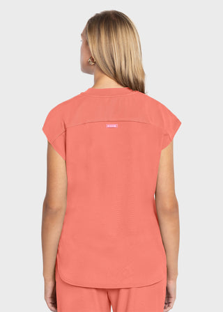 Med Couture AMP Women's Round Neck Tuckable Top