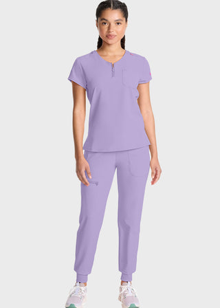 Med Couture AMP Women's Quarter Zip V-Neck Tuckable Top