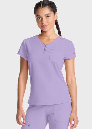 Med Couture AMP Women's Quarter Zip V-Neck Tuckable Top