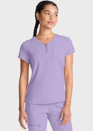 Med Couture AMP Women's Quarter Zip V-Neck Tuckable Top