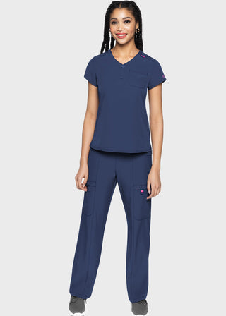 Med Couture AMP Women's Quarter Zip V-Neck Tuckable Top