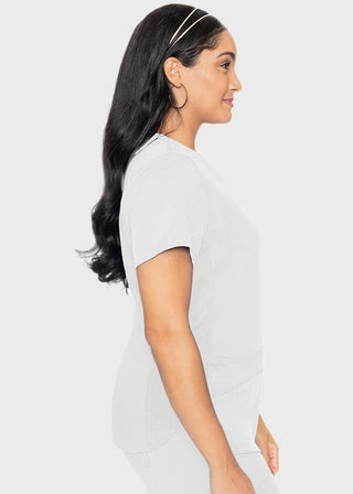 Med Couture Touch Women's V-Neck Shirttail Top